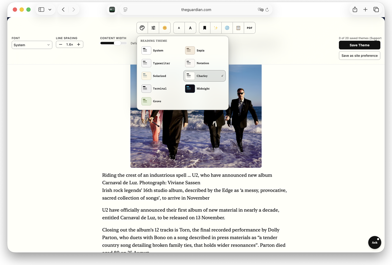 The reading-theme picker open over an article in Safari on a Mac: a grid of theme thumbnails with their names, System through Grove.